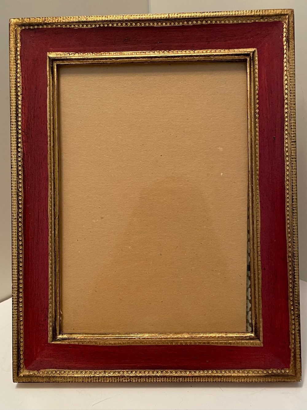 Mid Century Italian Florentine Hand Painted Wood Photo Frame Holds 5x7 Photo